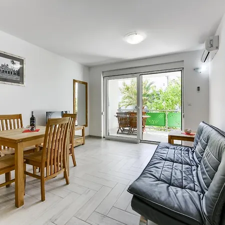 Appartement Batimat Ljubač